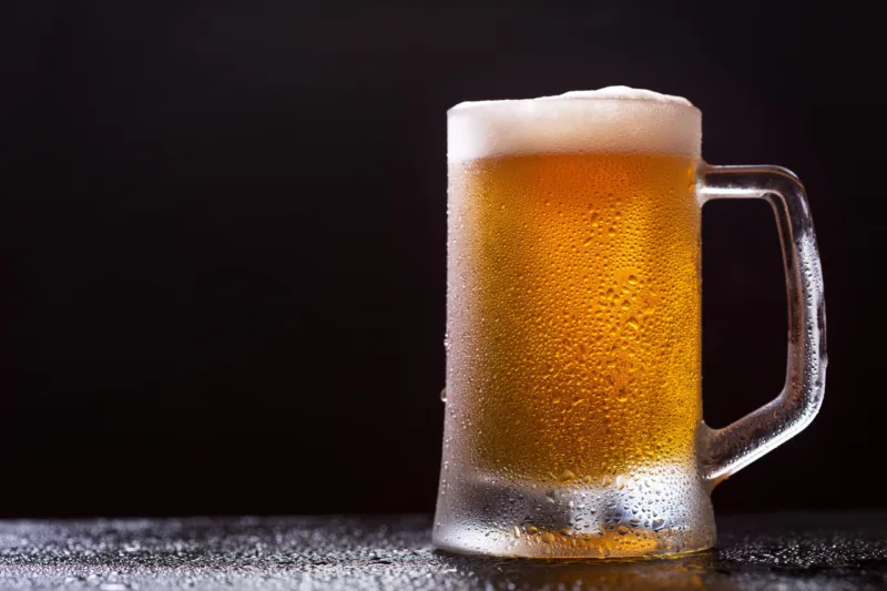Can-you-hydrate-yourself-with-beer-scaled