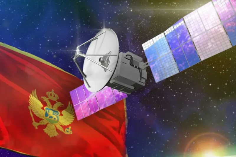 satelit luca
