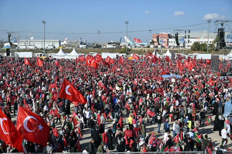 AA-20231028-32549254-32549250-U_ISTANBULU_POCEO_VELIKI_MITING_ZA_PALESTINU