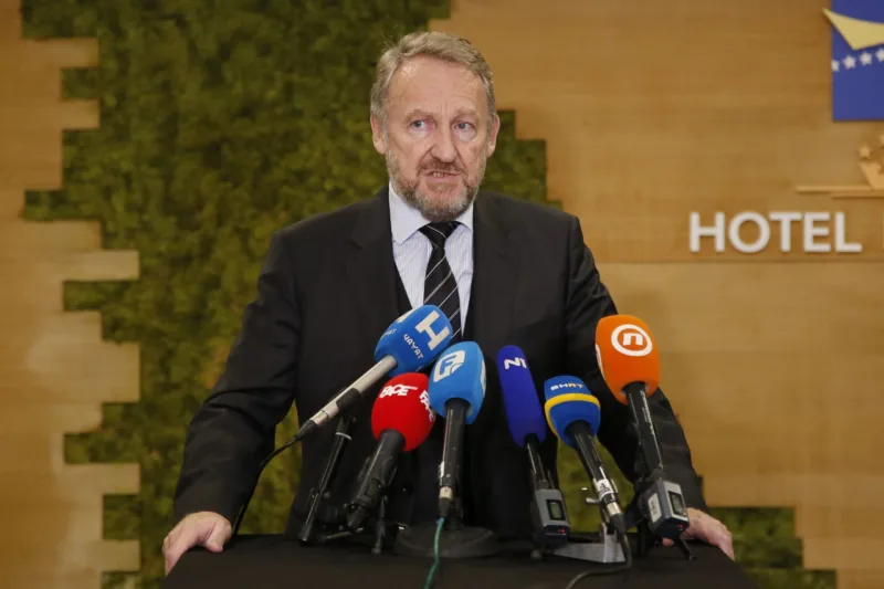 bakir izetbegovic go sda fena