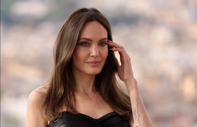 jolie 4