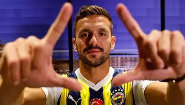 dusan tadic