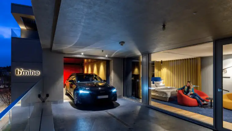 world_hotels_crafted