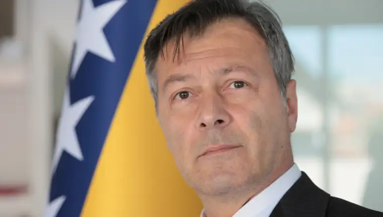 Haris Memija, portret low res