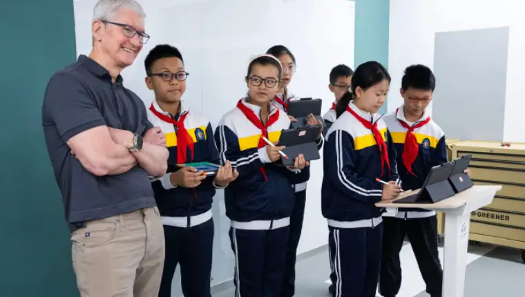 tim cook kina