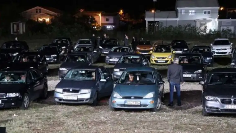 kino na otvorenom