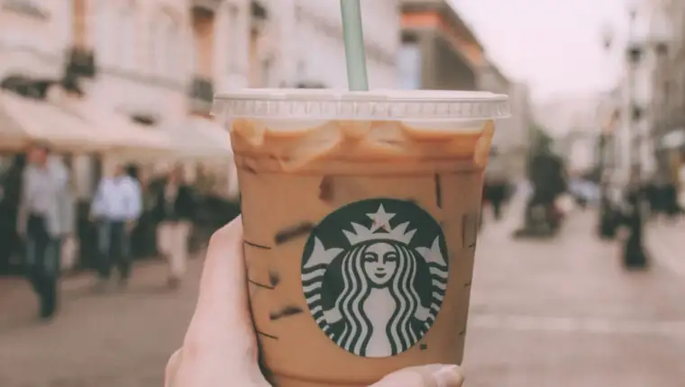 starbucks-green-queen