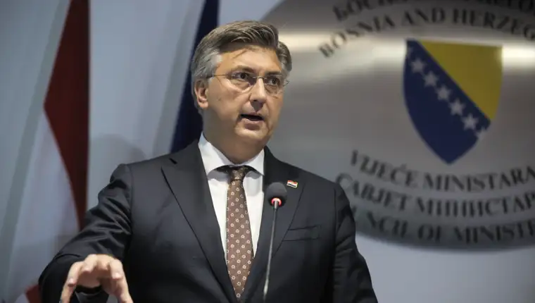 andrej plenkovic aa