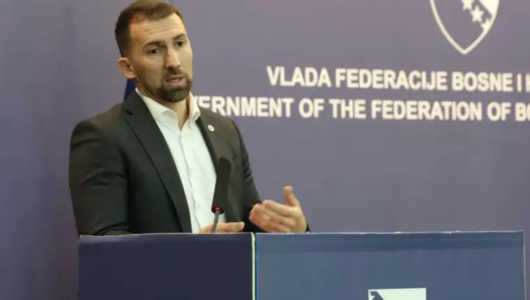 adnan delić