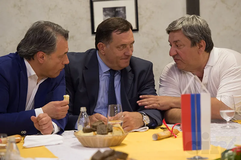 dodik-perovic-i-serdarov