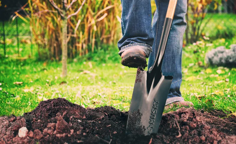 how-to-pick-the-right-digging-tools-for-your-project-step-1