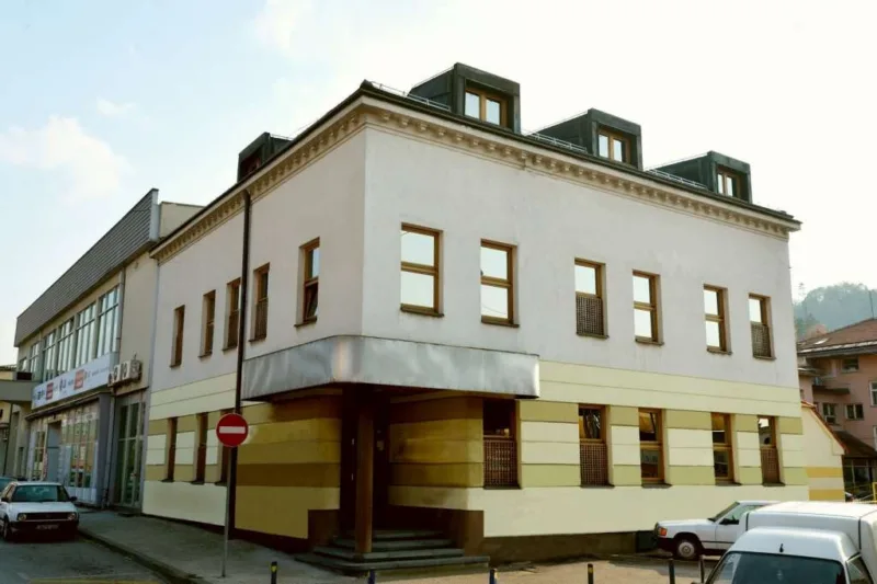biblioteka bhram beg tuzla