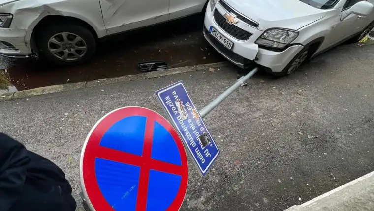 auto 2