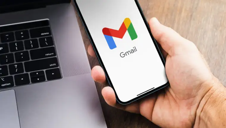Male,Hand,Holding,A,Smartphone,With,Gmail,App,On,The