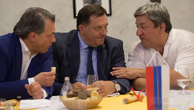 dodik-perovic-i-serdarov