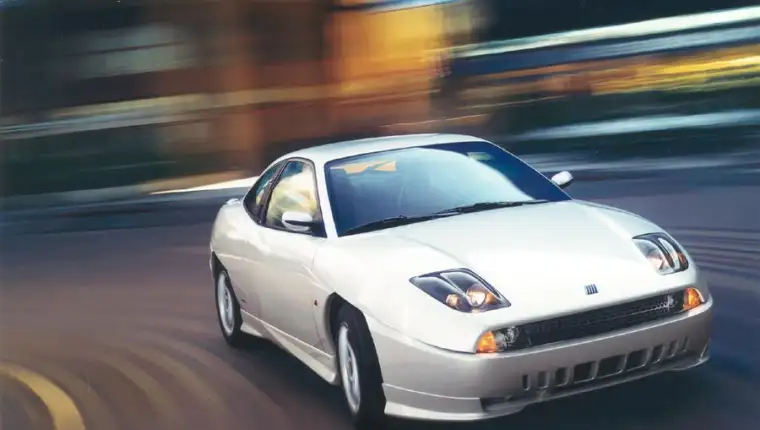FIAT Coupé