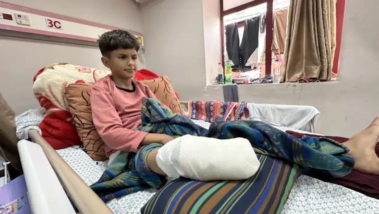 Palestinski dječak bez noge sanja da postane golman