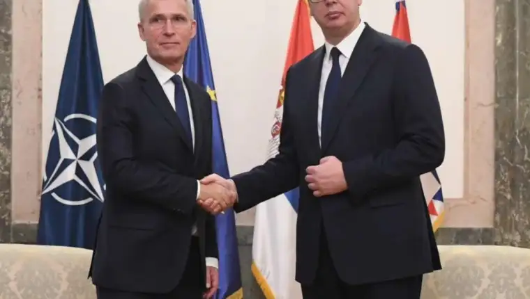 stoltenberg i vučić