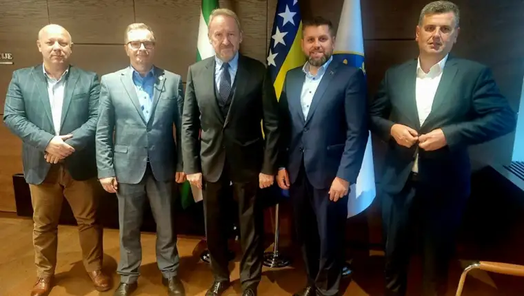 izetbegovic srebrenica