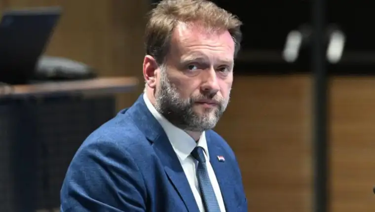 Zagreb: Povećanje minimalne plaće jedna je od tema sjednice Vlade na kojoj se uvodno obratio premijer Plenković
