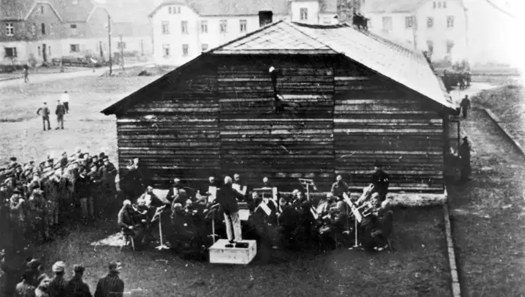 orkestar auschwitz