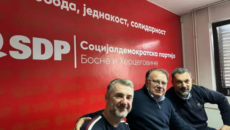 lideri trojke s