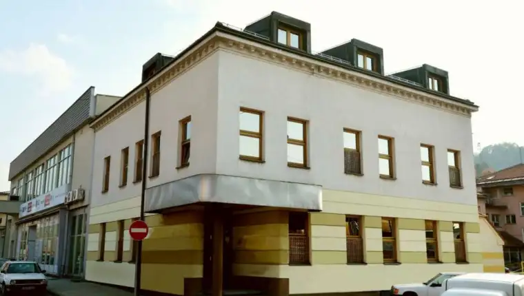 biblioteka bhram beg tuzla