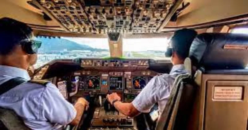 PILOTI U AVIONU
