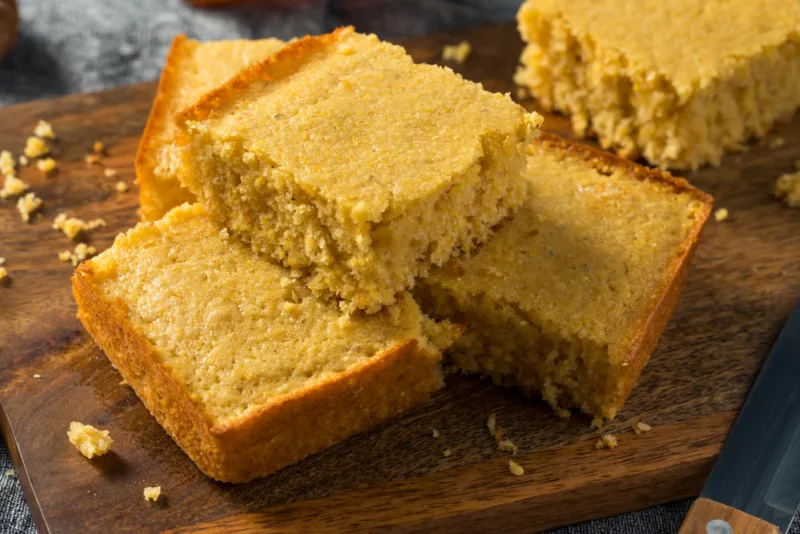 Sweet,Homemade,Corn,Bread,Ready,To,Eat