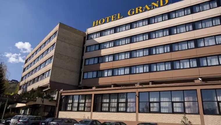 hotel grand