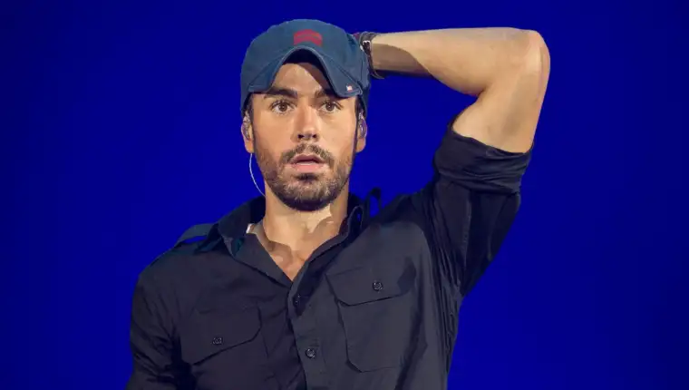 Enrique Iglesias1