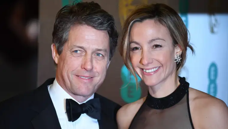Hugh Grant i Anna Elisabet Eberstein