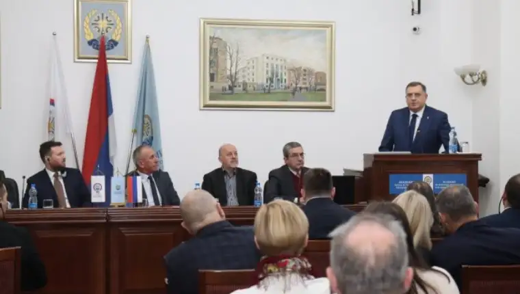 dodik2