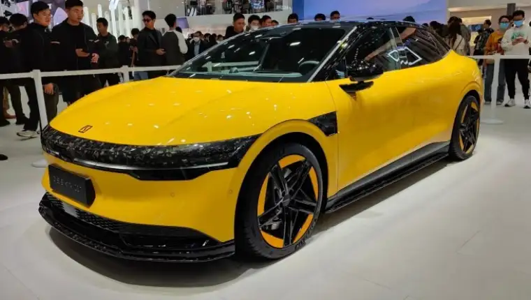 ZEEKR 007