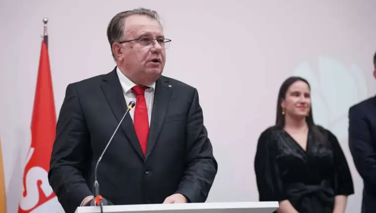 nermin nikšić