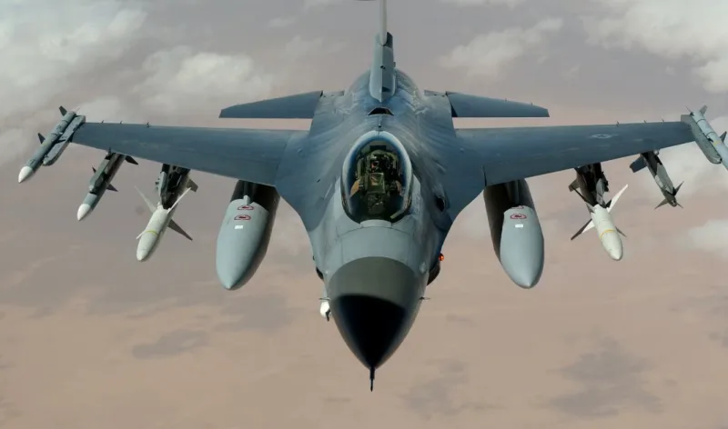 f16 avion 5