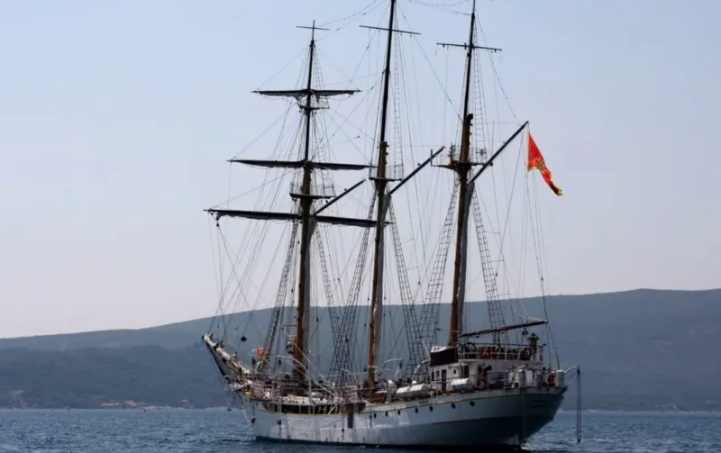brod jadran