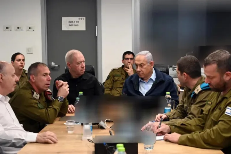 Netanyahu-I-Gallant-1705484774-ezgif.com-webp-to-jpg-converter
