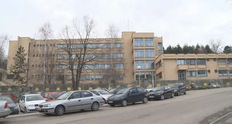 Kliniku za infektivne bolesti tuzla
