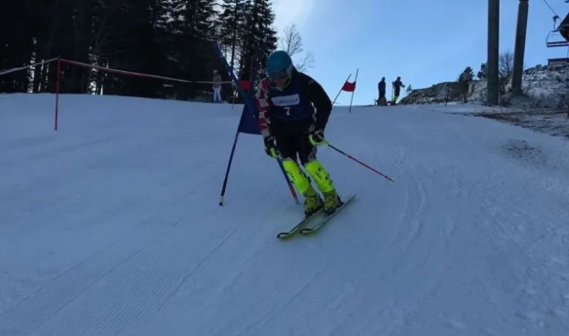 fis uztrka 23