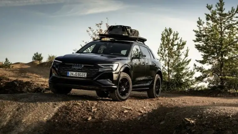 Audi Q8 e-tron Dakar 1