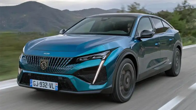 2023-Peugeot-408-test-drive-1