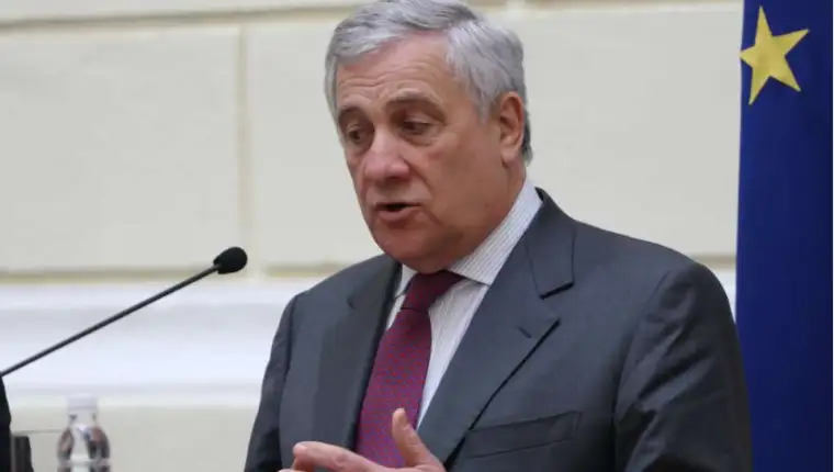 tajani 4