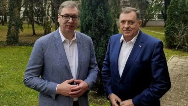 vucic dodik