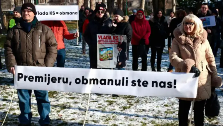 protesti mladi