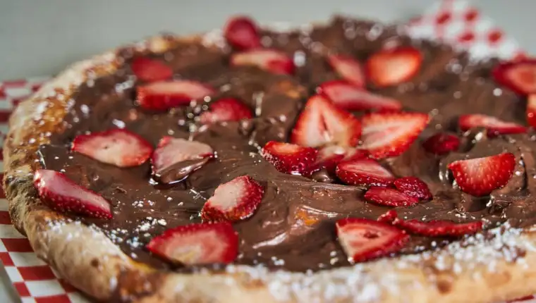 nutella pizza