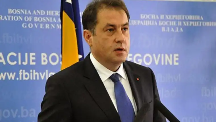 Zoran Mikulić