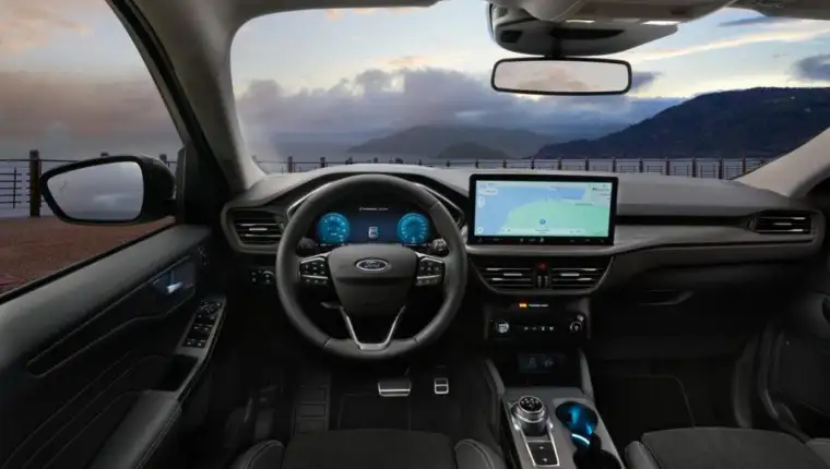 ford kuga 4