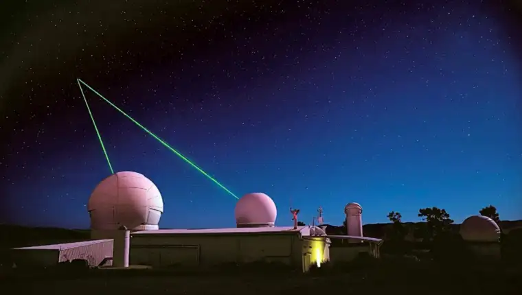 japanci-ce-svemirsko-smece-unistavati-laserima-sa-zemlje_UmUZWu