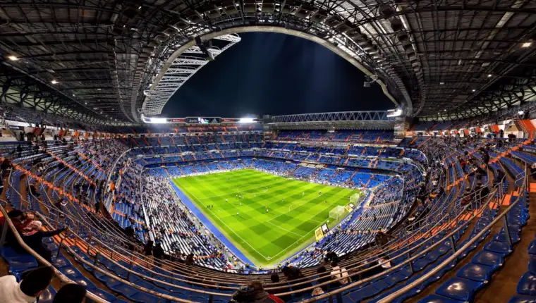 Santiago-Bernabeu-Stadium-Wall-M